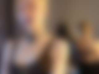 ElenoraMowatt's Live Sex Cam Show