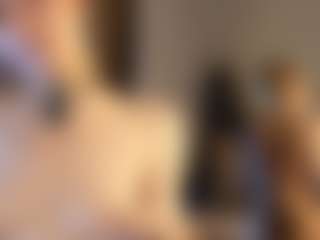 ElenoraMowatt's Live Sex Cam Show