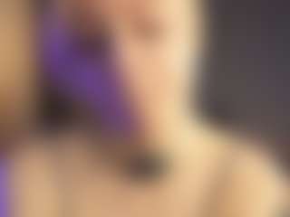 ElenoraMowatt's Live Sex Cam Show
