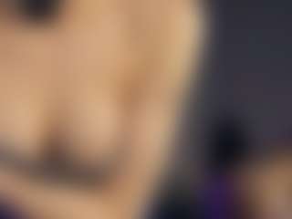 ElenoraMowatt's Live Sex Cam Show