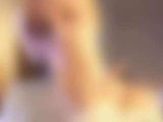 ElenoraMowatt's Live Sex Cam Show
