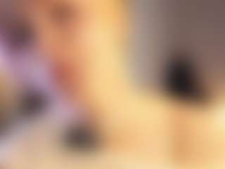 ElenoraMowatt's Live Sex Cam Show