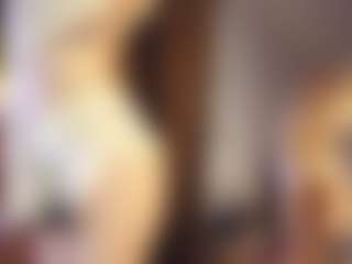 ElenoraMowatt's Live Sex Cam Show