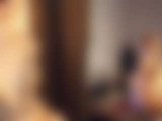 ElenoraMowatt's Live Sex Cam Show
