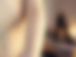 ElenoraMowatt's Live Sex Cam Show
