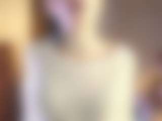 ElenoraMowatt's Live Sex Cam Show