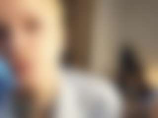 ElenoraMowatt's Live Sex Cam Show