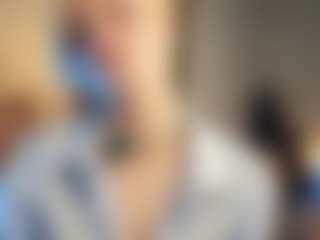 ElenoraMowatt's Live Sex Cam Show