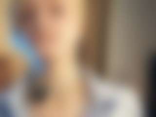 ElenoraMowatt's Live Sex Cam Show