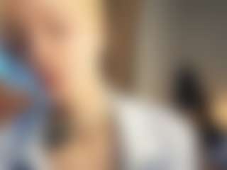 ElenoraMowatt's Live Sex Cam Show