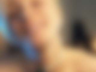 ElenoraMowatt's Live Sex Cam Show