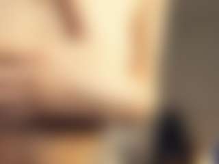 Live cam show with ElenoraMowatt - Drinking on Uber Horny