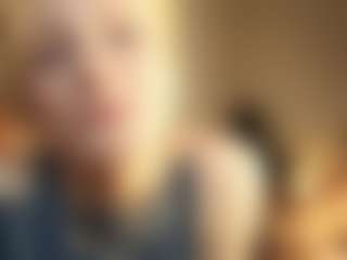 ElenoraMowatt's Live Sex Cam Show