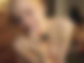 ElenoraMowatt's Live Sex Cam Show