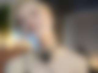 ElenoraMowatt's Live Sex Cam Show
