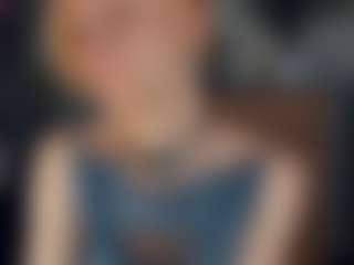 ElenoraMowatt's Live Sex Cam Show