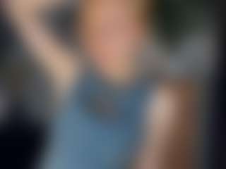 ElenoraMowatt's Live Sex Cam Show