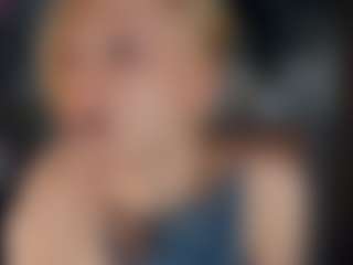 ElenoraMowatt's Live Sex Cam Show