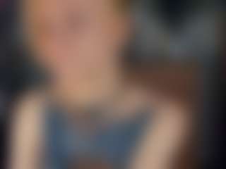 ElenoraMowatt's Live Sex Cam Show