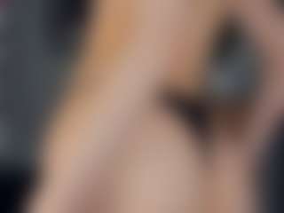 ElenoraMowatt's Live Sex Cam Show