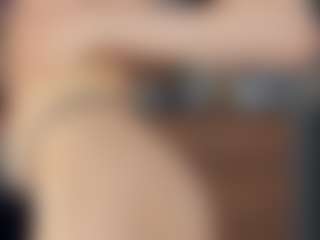 ElenoraMowatt's Live Sex Cam Show