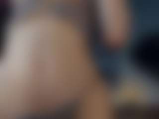 ElenoraMowatt's Live Sex Cam Show