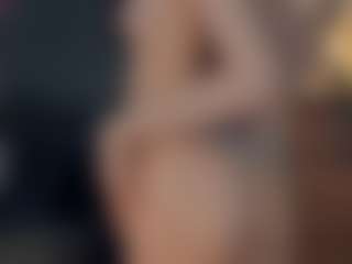 ElenoraMowatt's Live Sex Cam Show