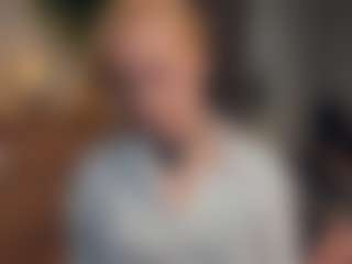 ElenoraMowatt's Live Sex Cam Show