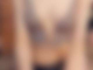 ElenoraMowatt's Live Sex Cam Show