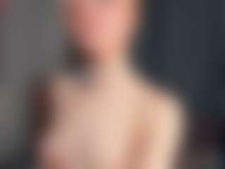 Live cam show with ElenoraMowatt - Moaning on testsause.com