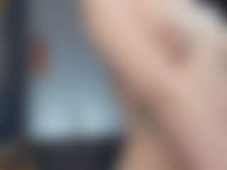 ElenoraMowatt's Live Sex Cam Show