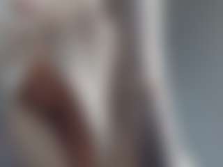 ElenoraMowatt's Live Sex Cam Show