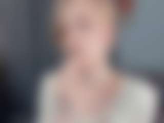 Live-Cam-Show mit ElenoraMowatt - Skinny auf Camsoda