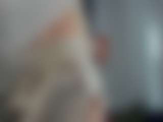 ElenoraMowatt's Live Sex Cam Show