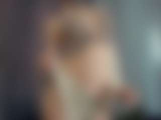 ElenoraMowatt's Live Sex Cam Show