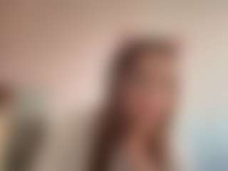 ElsaKisamore's Live Sex Cam Show