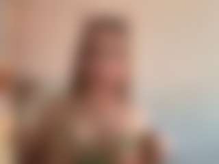ElsaKisamore's Live Sex Cam Show