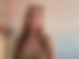 ElsaKisamore's Live Sex Cam Show