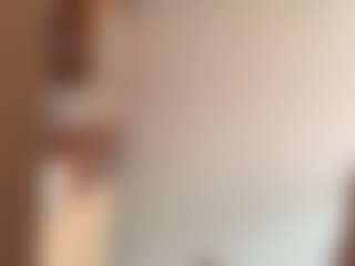 ElsaKisamore's Live Sex Cam Show