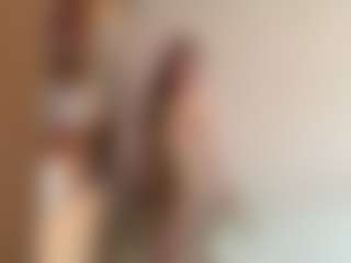ElsaKisamore's Live Sex Cam Show