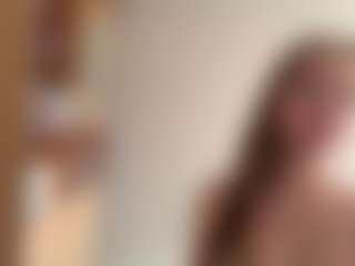 ElsaKisamore's Live Sex Cam Show