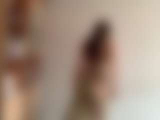 ElsaKisamore's Live Sex Cam Show