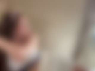 ElsaKisamore's Live Sex Cam Show