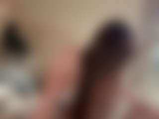 ElsaKisamore's Live Sex Cam Show