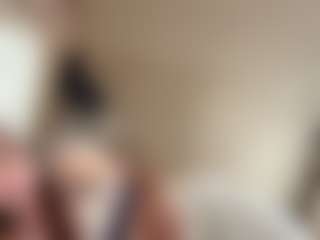 ElsaKisamore's Live Sex Cam Show