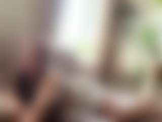 ElsaKisamore's Live Sex Cam Show
