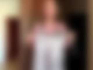 ElsaKisamore's Live Sex Cam Show