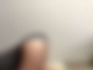ElsaKisamore's Live Sex Cam Show