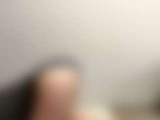 Live cam show with ElsaKisamore - Solo on Camsoda