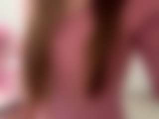 Live cam show with ElsaKisamore - Normal on Camsoda